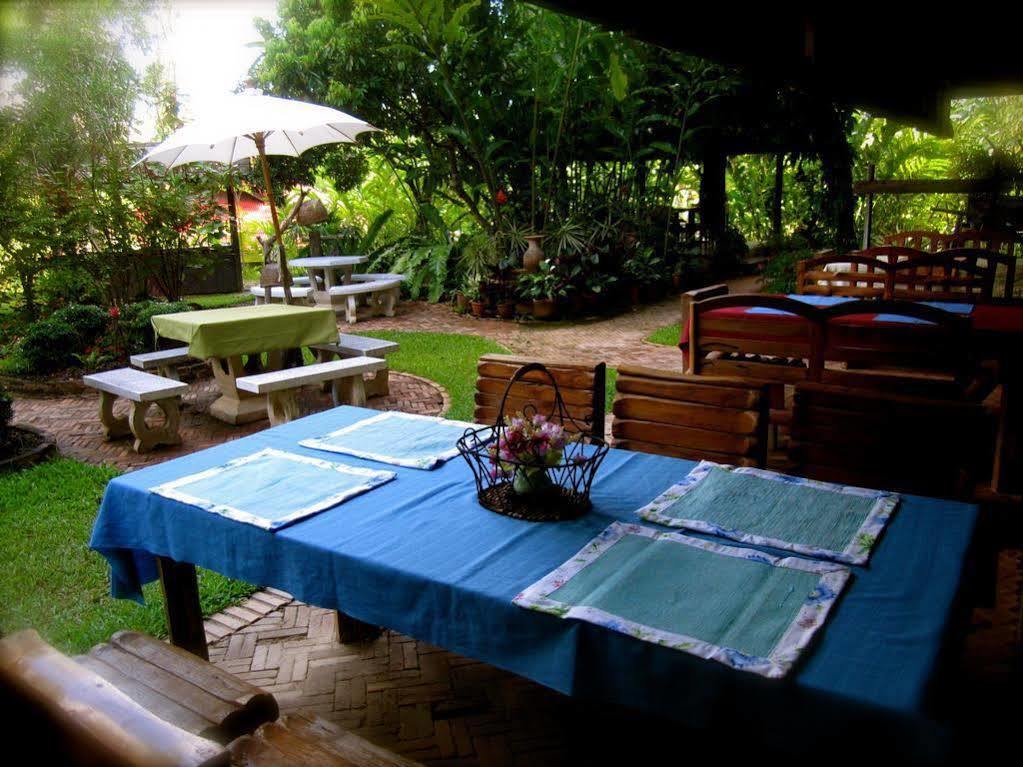 Mae Rim Lagoon Bed & Bakery Екстериор снимка